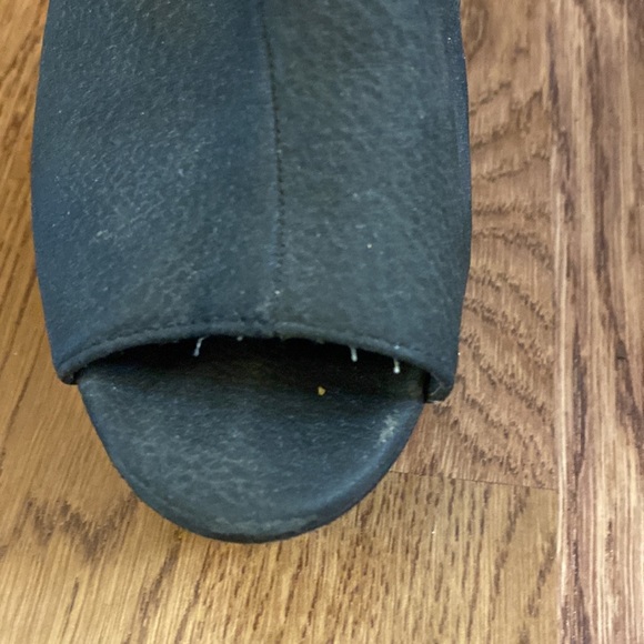 Charlotte Russe Peep Toe Platform Wedges - Picture 8 of 9